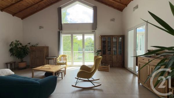 Maison à vendre  10 pièces - 270,48 m 2   LA ROCHE DES ARNAUDS  - 05
