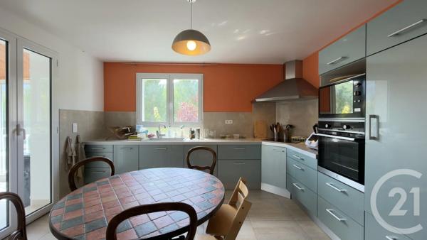 Maison à vendre  10 pièces - 270,48 m 2   LA ROCHE DES ARNAUDS  - 05