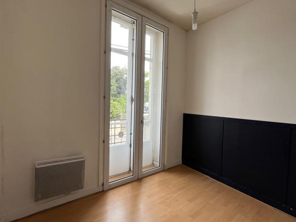 Nantes (44300) NANTES ROND POINT DE PARIS Appartement T2 dans un bel immeuble ancien, 50 m2