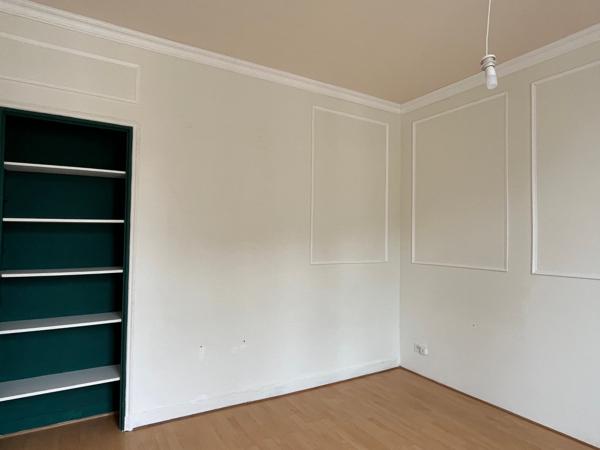 Nantes (44300) NANTES ROND POINT DE PARIS Appartement T2 dans un bel immeuble ancien, 50 m2