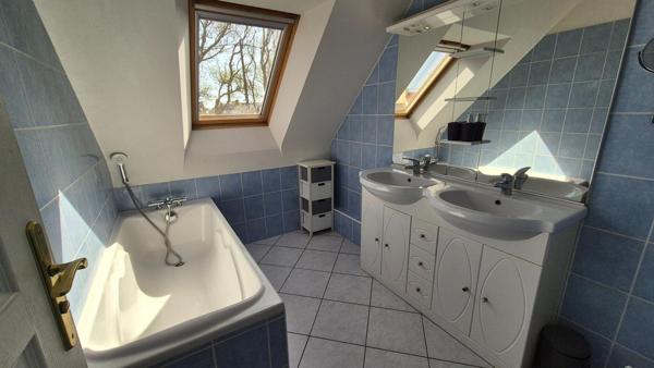 Maison à BINIC, 22520 - 5 pièces 107m²