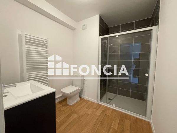 Location Appartement 2 pièces 47.08 m² - 104 AVENUE DE ROUEN Vernon 27200