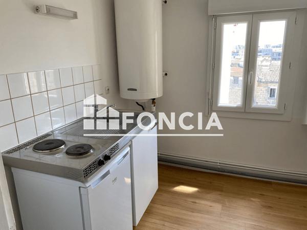 Location Studio 25.54 m² - 4 ème étage - Porte Gauche Bordeaux 33100