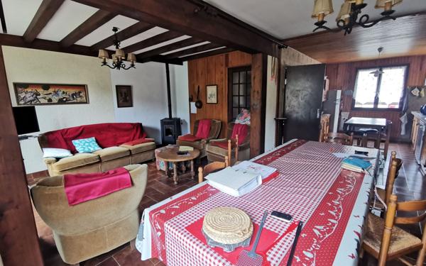 Maison à vendre    5 pièces •  Laruns