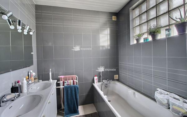 Appartement à vendre    4 pièces • 130,30 m2 Morlaàs