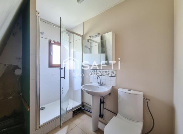 Maison familliale 3 chambres à raffraichir !