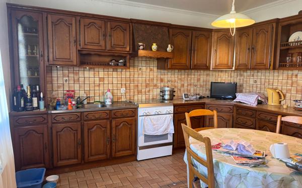 Maison à vendre    5 pièces • 101 m2 Gouarec