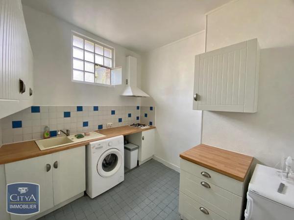 Appartement à louer 2 pièces 38.39m² Dieppe (76200)
