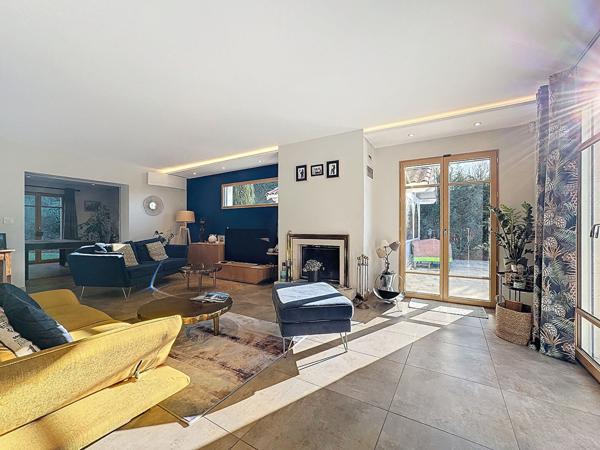 Déjà Loué par immoConnect ! Magnifique maison de 156,42 m2 avec piscine - Sainte foy les lyon