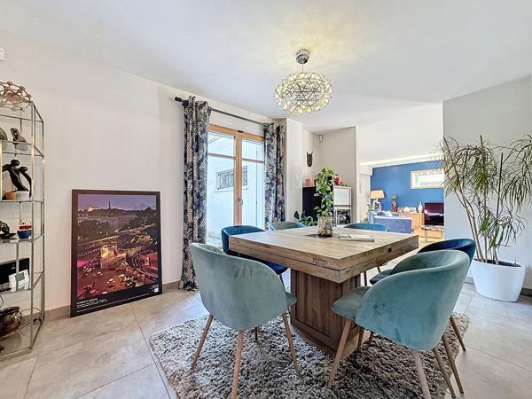 Déjà Loué par immoConnect ! Magnifique maison de 156,42 m2 avec piscine - Sainte foy les lyon