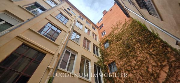 Local commercial 85 m2 Lyon