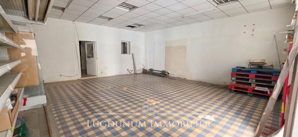 Local commercial 85 m2 Lyon