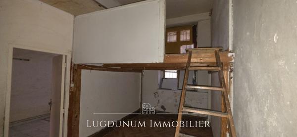 Local commercial 85 m2 Lyon