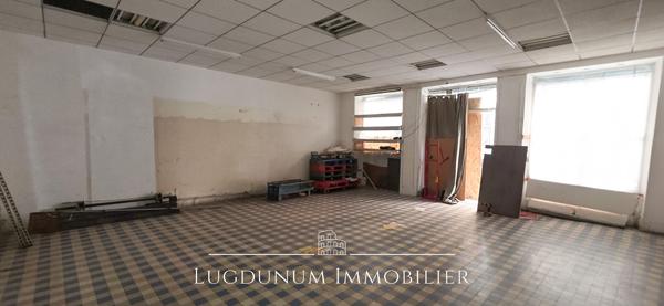 Local commercial 85 m2 Lyon