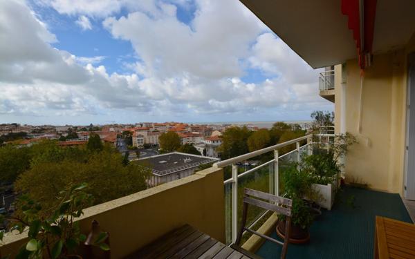 Appartement à vendre    3 pièces • 63 m2 Biarritz
