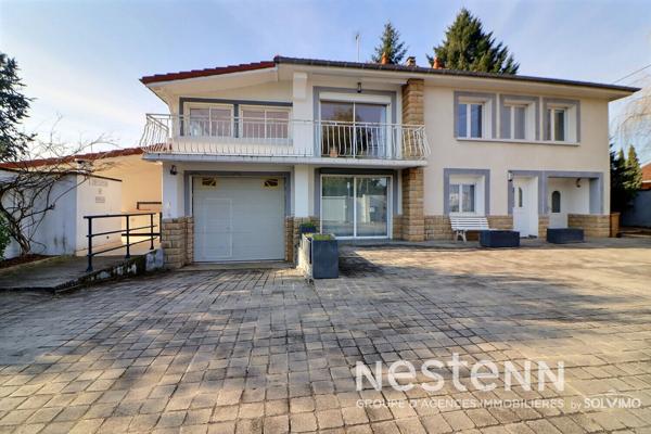 Maison Manissieux, 238m2, 8 pièces, 5 chambres, piscine, studio indépendant