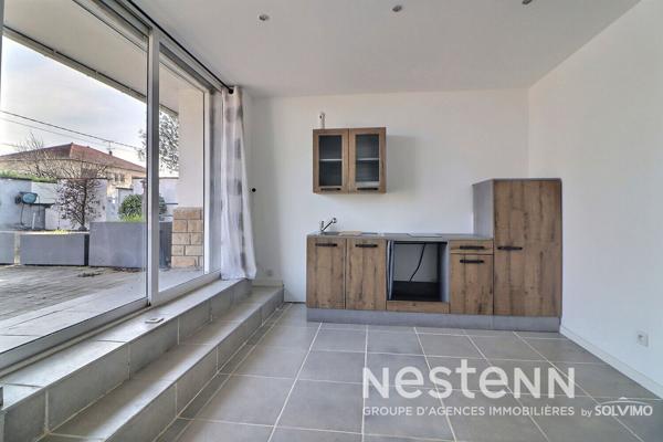 Maison Manissieux, 238m2, 8 pièces, 5 chambres, piscine, studio indépendant