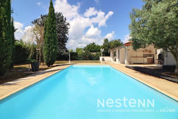 Maison Manissieux, 238m2, 8 pièces, 5 chambres, piscine, studio indépendant