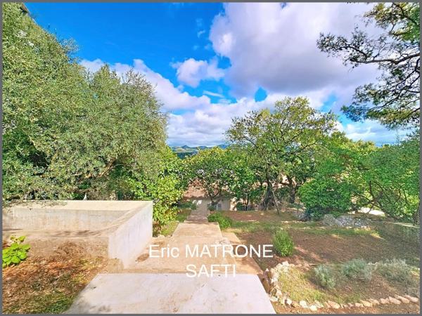 Superbe maison 5 pièces 130 m² avec dépendance