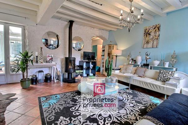 1h de PARIS - A VENDRE CHARMANTE MAISON de VILLAGE 120 m2 et beau jardin