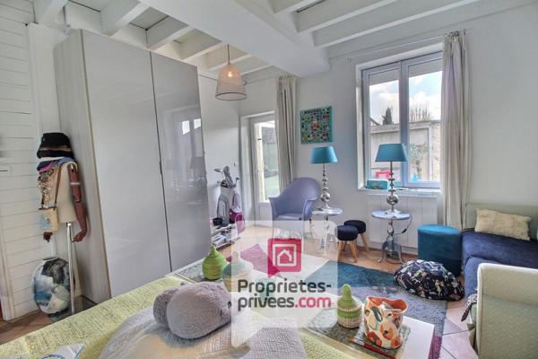 1h de PARIS - A VENDRE CHARMANTE MAISON de VILLAGE 120 m2 et beau jardin