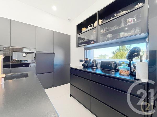 Maison à vendre  6 pièces - 208,10 m2 ST JEAN DE VEDAS - 34