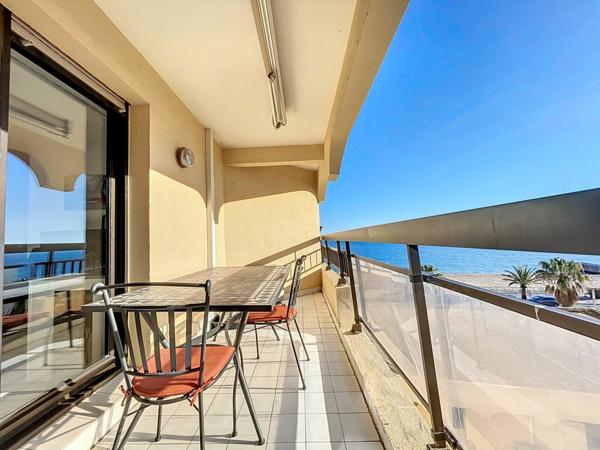 Appartement à vendre    2 pièces • 39 m2 Fréjus