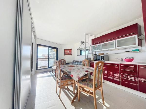 Appartement à vendre    2 pièces • 39 m2 Fréjus