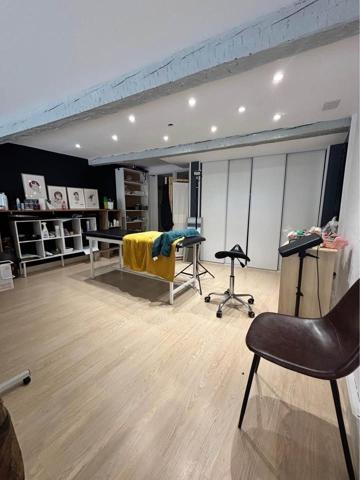Local commercial 56m² avec vitrine, climatisé