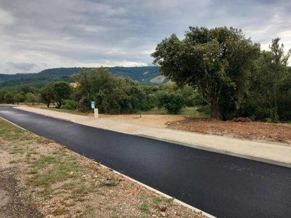 Habiter face au Colorado Provençal, une réalité...