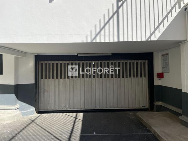 Achat parking / box Paris 20 - 9 m² - 13 500 €