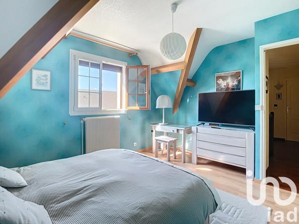 Maison à vendre 6 pièces 157 m² Chevry-Cossigny