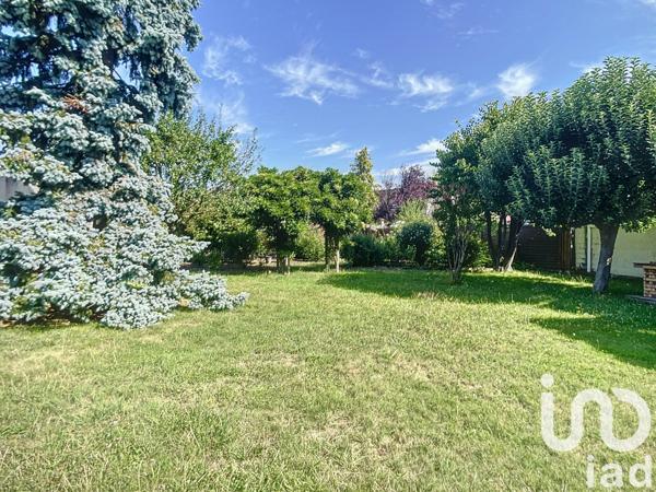 Maison à vendre 6 pièces 157 m² Chevry-Cossigny