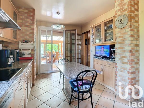 Maison à vendre 6 pièces 157 m² Chevry-Cossigny