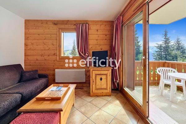 Appartement
         2 pièces
        - 35 m² Exclusivité 160 000 € *