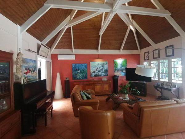 Très belle villa créole Saint-Denis La Réunion (La Montagne) 4 pièce(s) 185m²