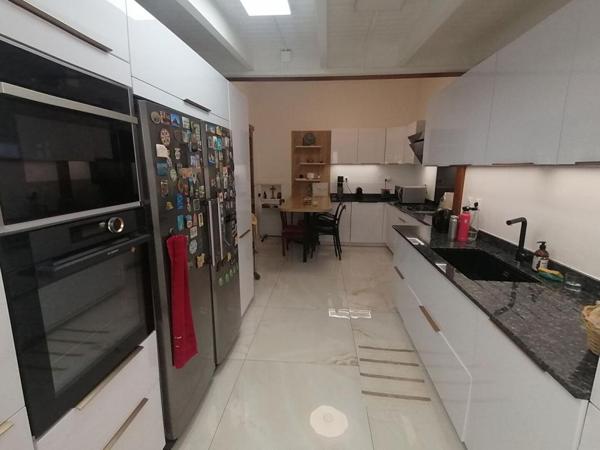 Très belle villa créole Saint-Denis La Réunion (La Montagne) 4 pièce(s) 185m²