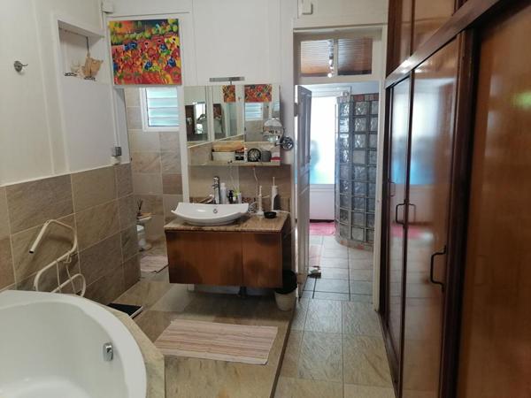 Très belle villa créole Saint-Denis La Réunion (La Montagne) 4 pièce(s) 185m²