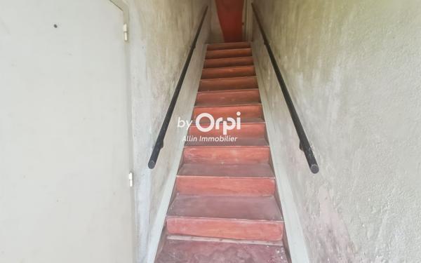 Maison à vendre    6 pièces •  Saint-Chabrais