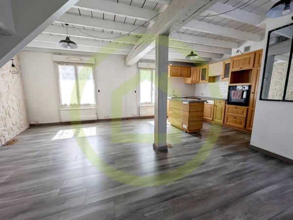 Maison de ville à MERY SUR OISE (95540)