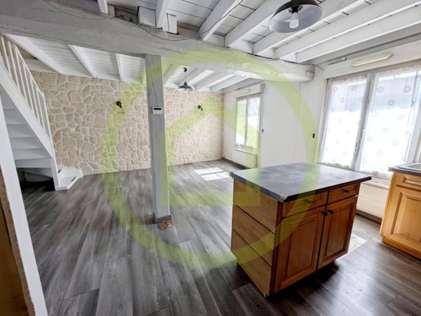 Maison de ville à MERY SUR OISE (95540)