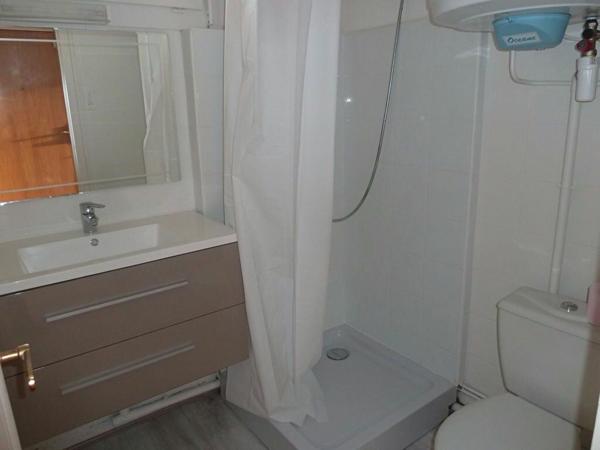 Appartement à louer    2 pièces • 38,92 m2    Saint-Étienne