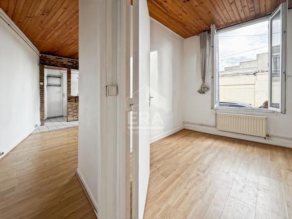 Montreuil  Maison 68.5 m² divisée en 2 appartements, fort potentiel locatif