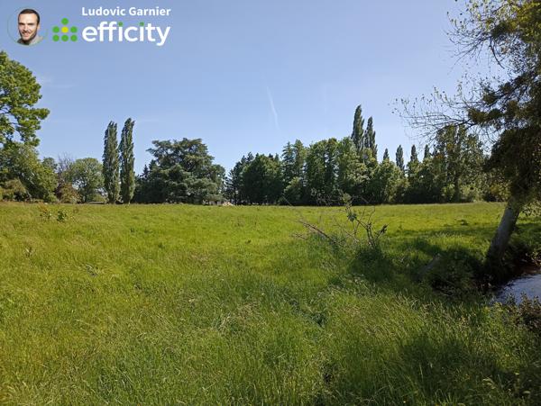 Terrain
        
        - 1930 m² 39 900 € *