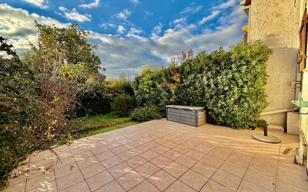 Maison à vendre    5 pièces • 105,48 m2 Villeneuve-Loubet