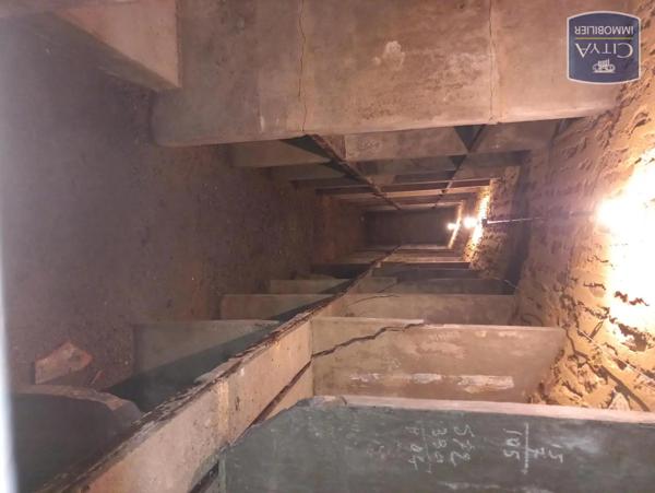 Immeuble à vendre 190m²