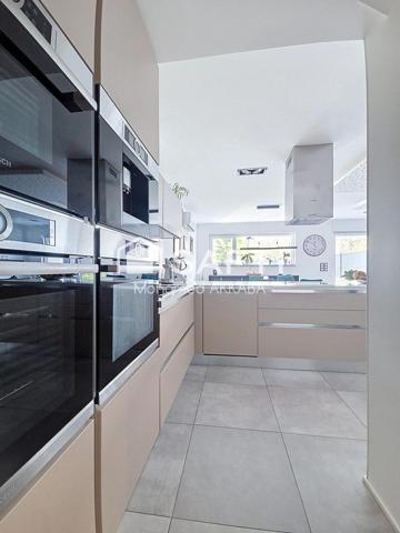 Maison semi mitoyenne 5 pièces 115M2