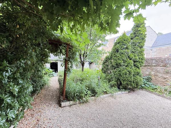 Dept de la vienne (86) Maison de ville à vendre 7 pièces 167.51 m2 à CHATELLERAULT (86)