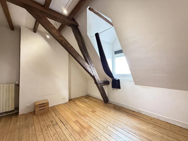 Dept de la vienne (86) Maison de ville à vendre 7 pièces 167.51 m2 à CHATELLERAULT (86)