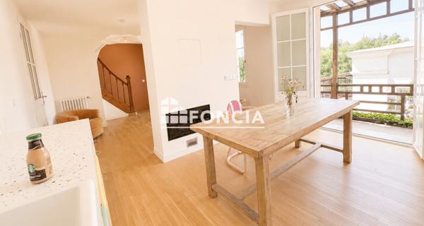 À vendre Maison 4 pièces 88 m² - Bernay 27300